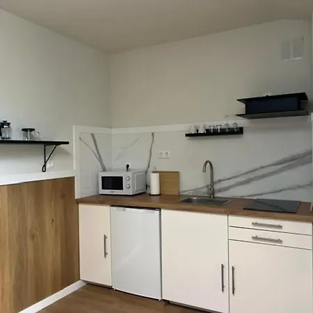 アパート Cosy And Renewed 1 Bedroom In Campolide - 2e リスボン