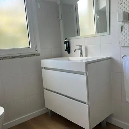 Апартаменты Cosy And Renewed 1 Bedroom In Campolide - 2e